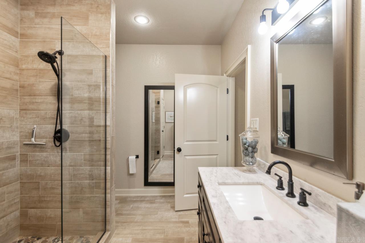 WESTPOINTE - Residential