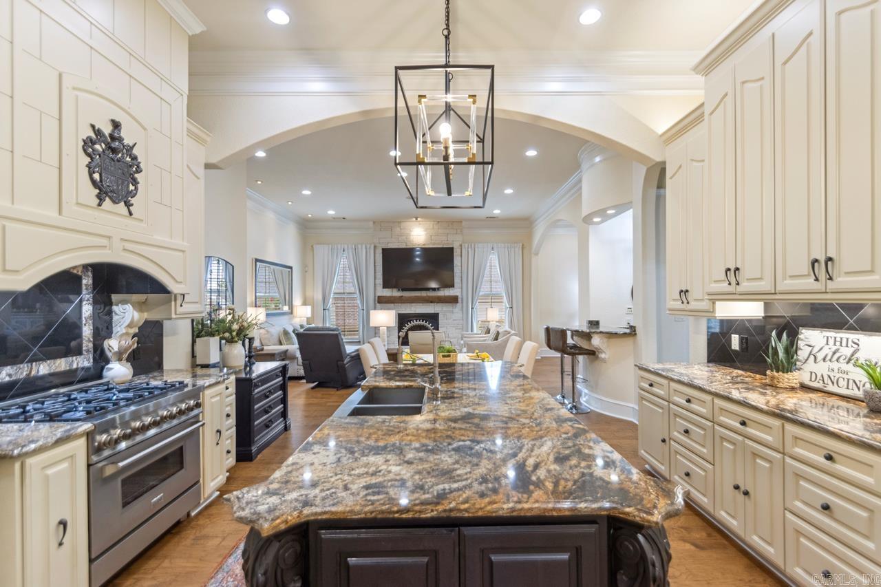 WESTPOINTE - Residential