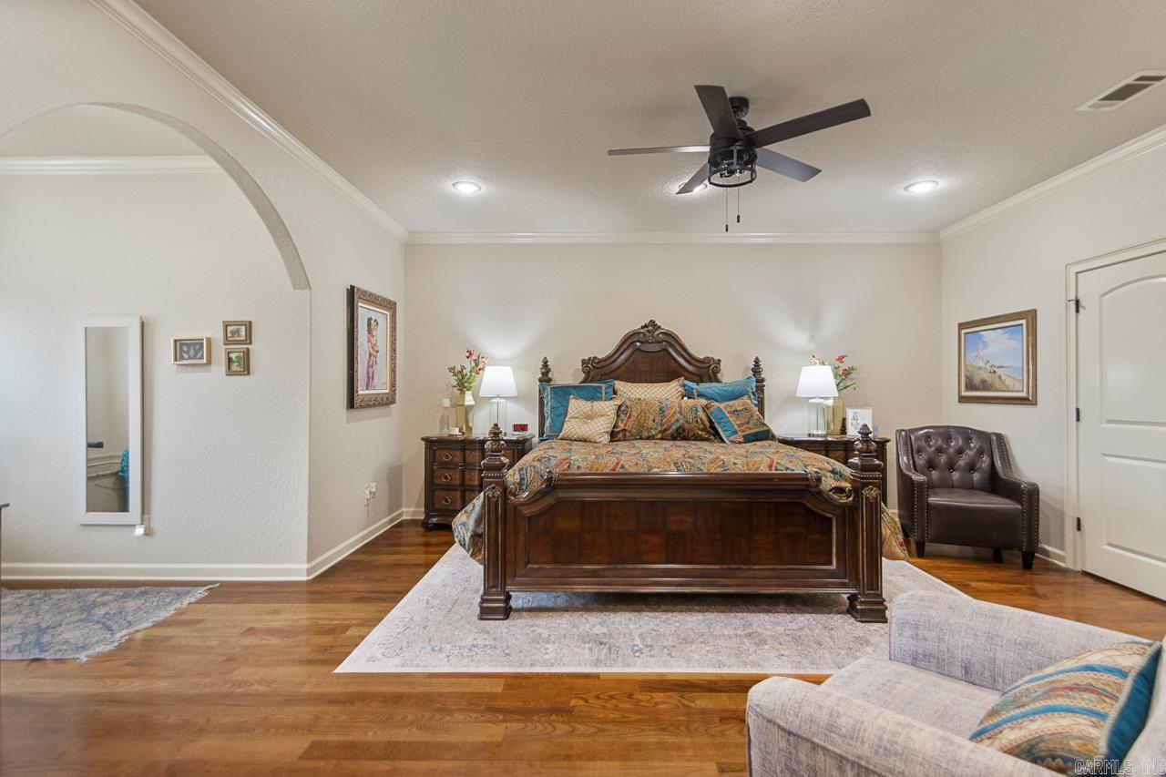 WESTPOINTE - Residential