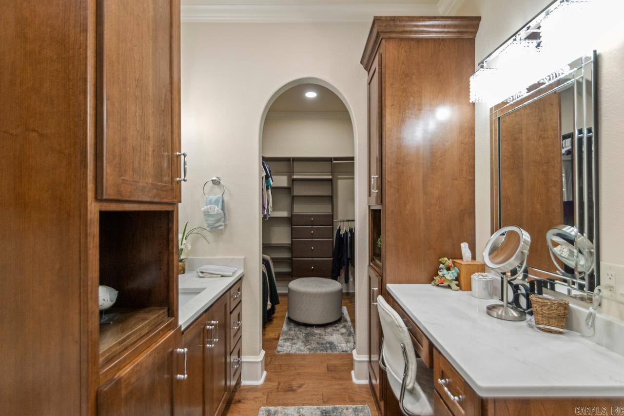 WESTPOINTE - Residential