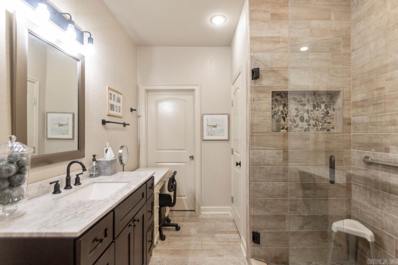 WESTPOINTE - Residential