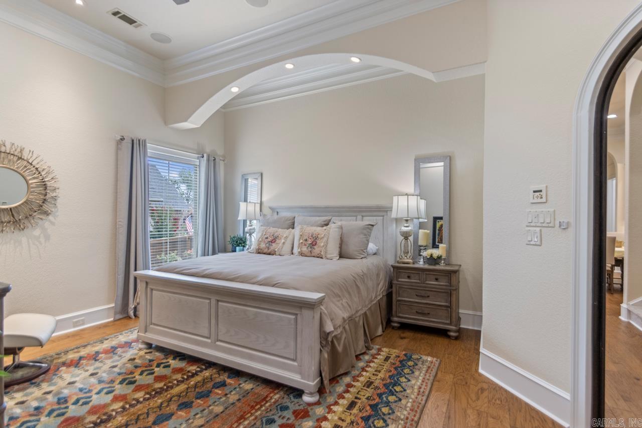 WESTPOINTE - Residential