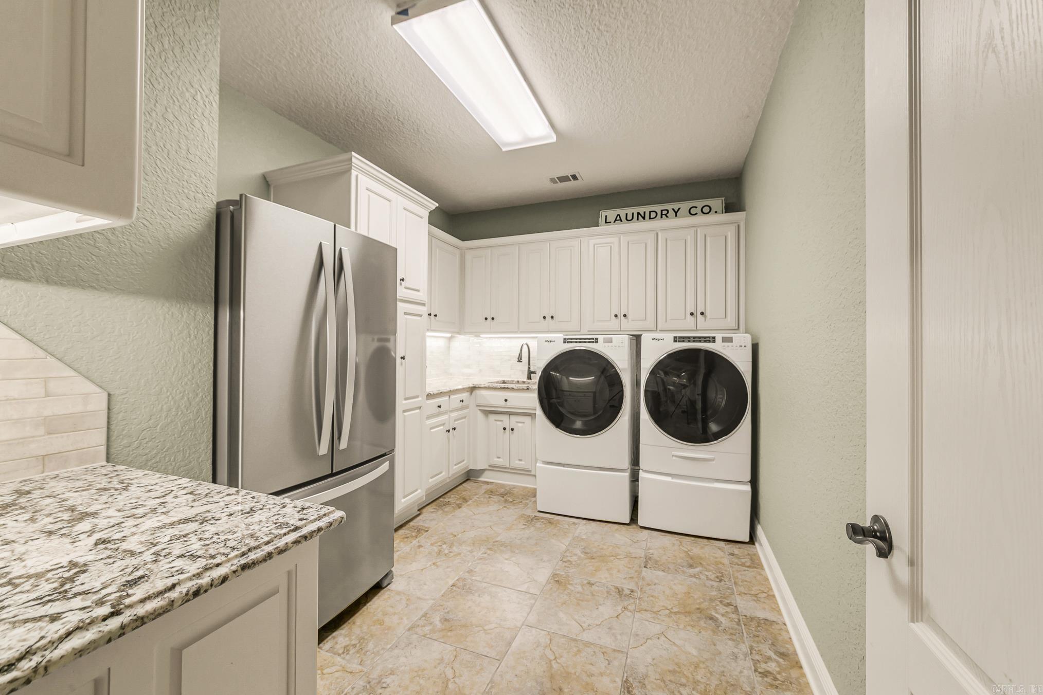 STONE RIDGE AT CYPRESS CREEK - Residential