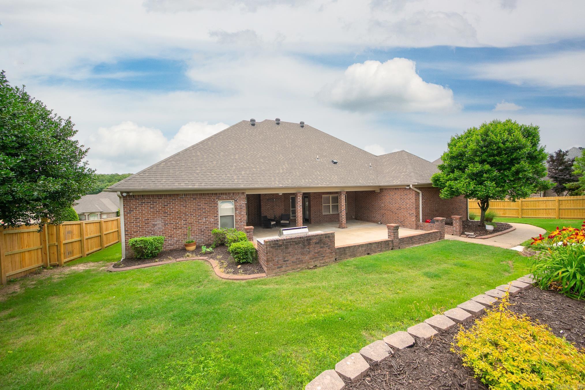 STONE RIDGE AT CYPRESS CREEK - Residential