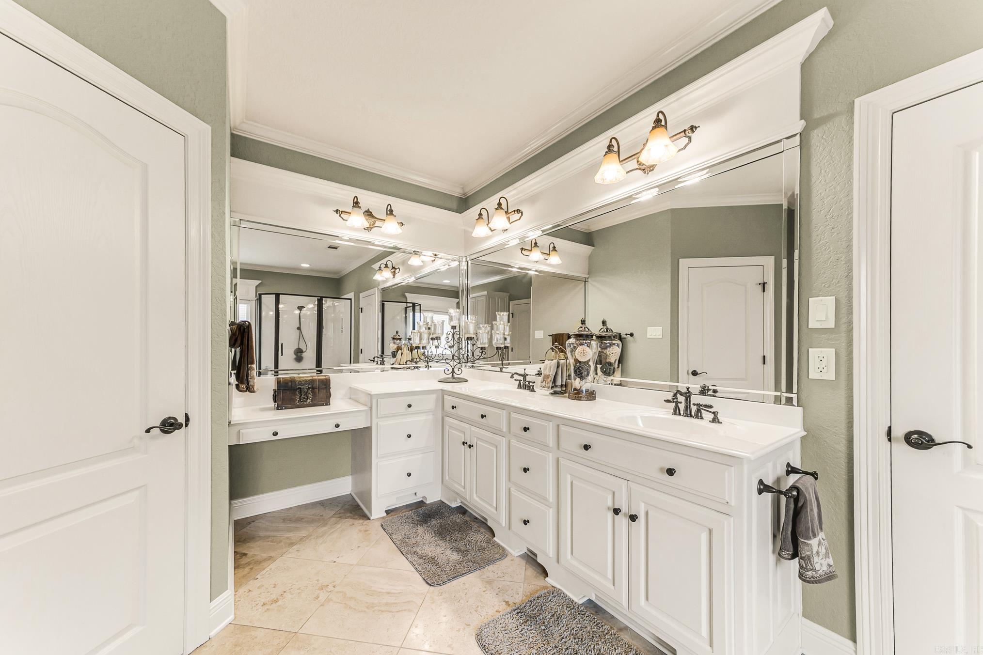 STONE RIDGE AT CYPRESS CREEK - Residential