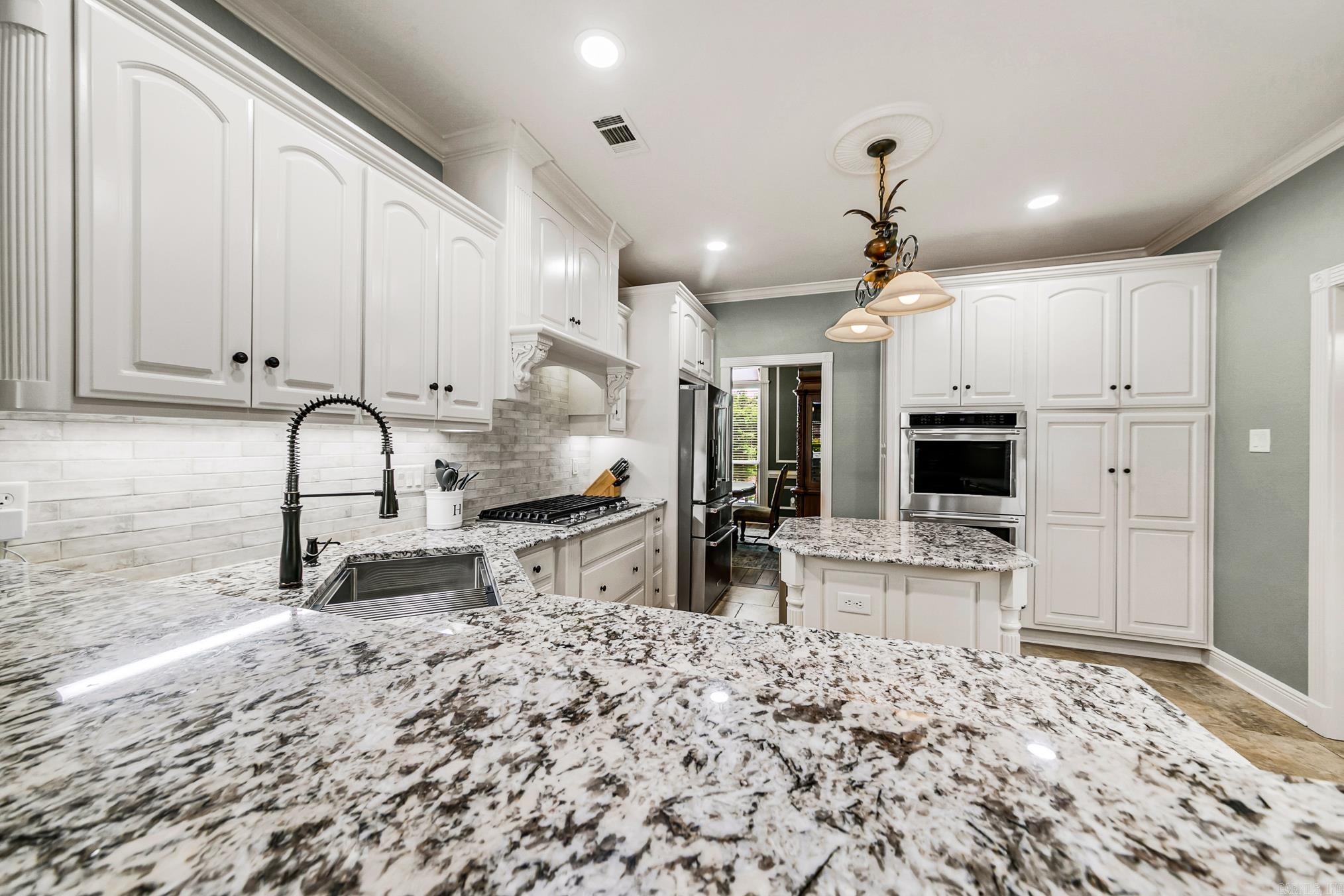 STONE RIDGE AT CYPRESS CREEK - Residential
