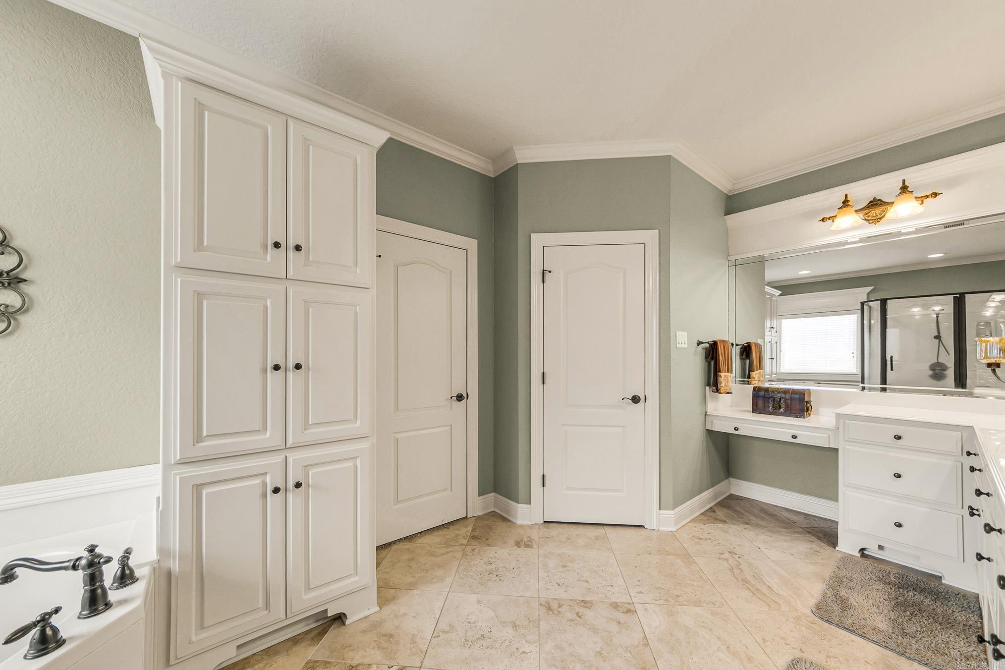 STONE RIDGE AT CYPRESS CREEK - Residential