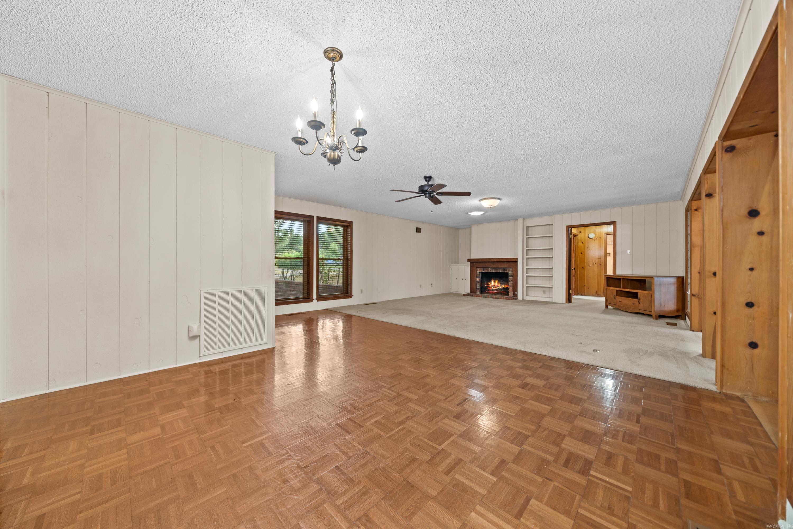 PARK SHORES - Residential