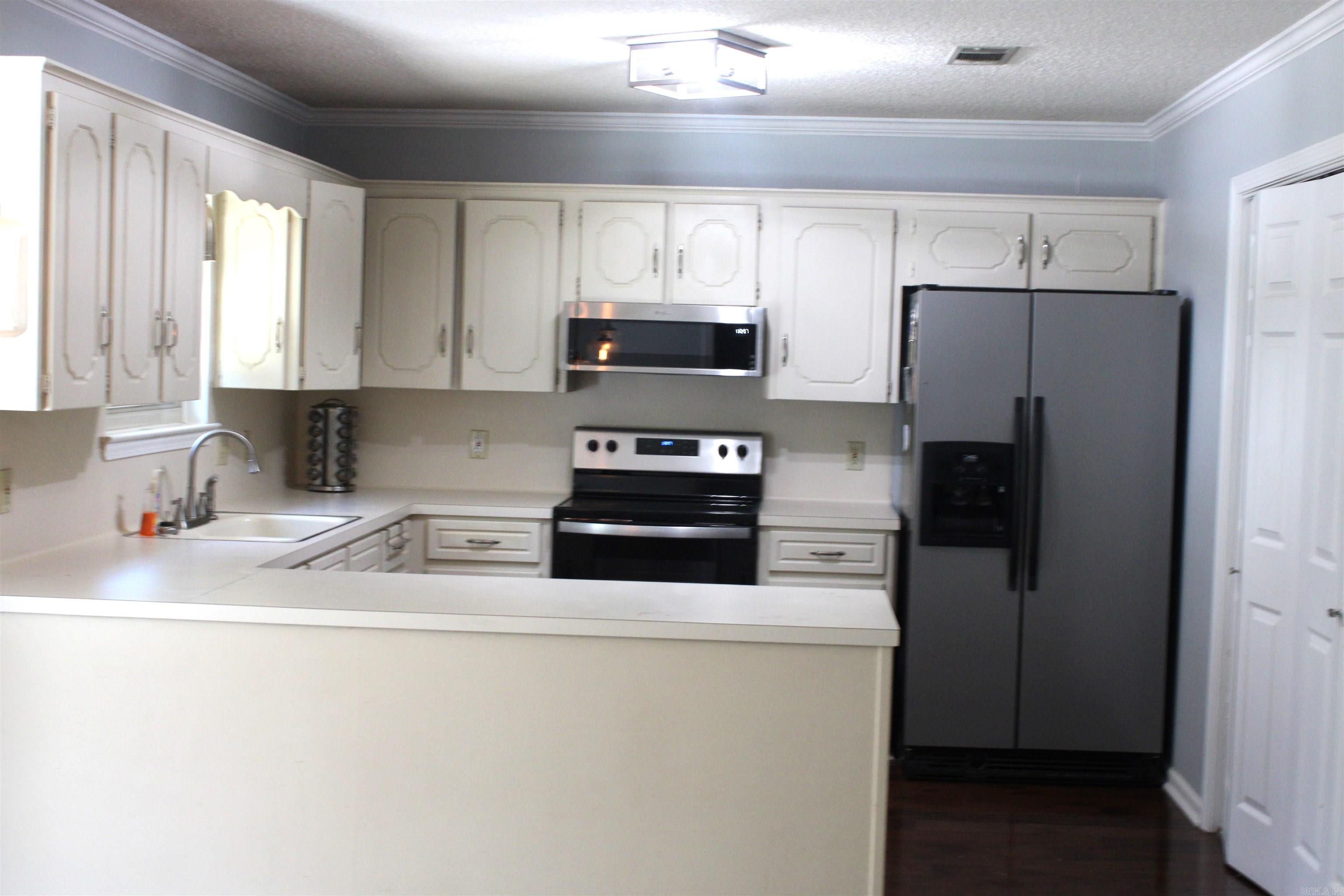 CEDAR RIDGE - Residential