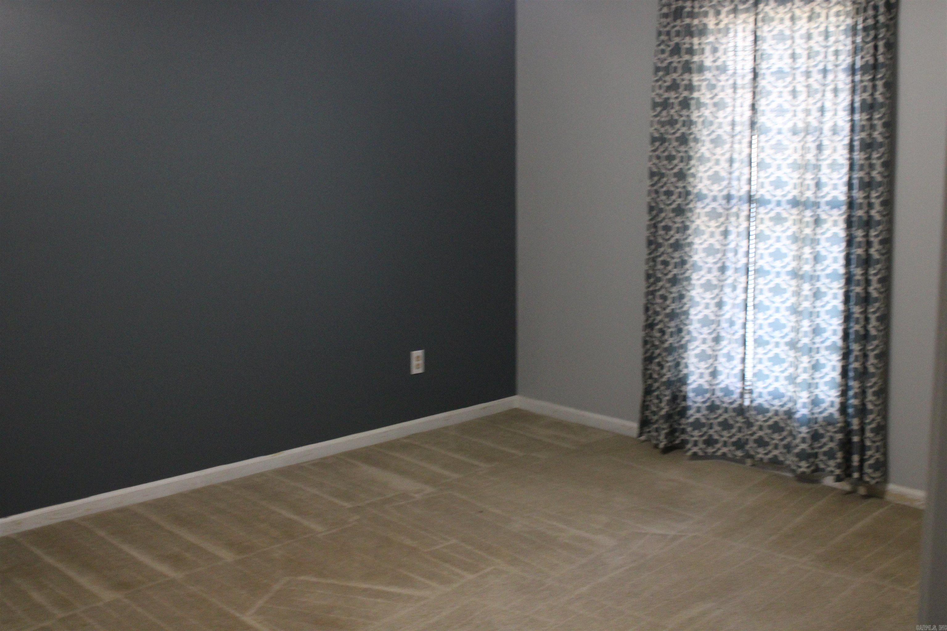 CEDAR RIDGE - Residential