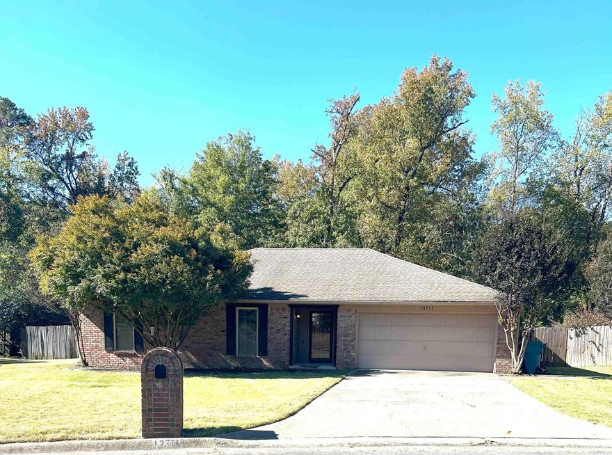 House alert don’t want to miss out on this lovely three-bedroom, two-bathroom home in a nice residential community setting. It features a kitchenette, a nice kitchen, washer and dryer connections also a double-car garage. The house also has solar panels that help save on energy. The terrain is flat with lovely green trees around it and a private fenced backyard. Inside, there's a cozy fireplace in the living room for those chilly nights when you want to relax at home with family or entertain friends.