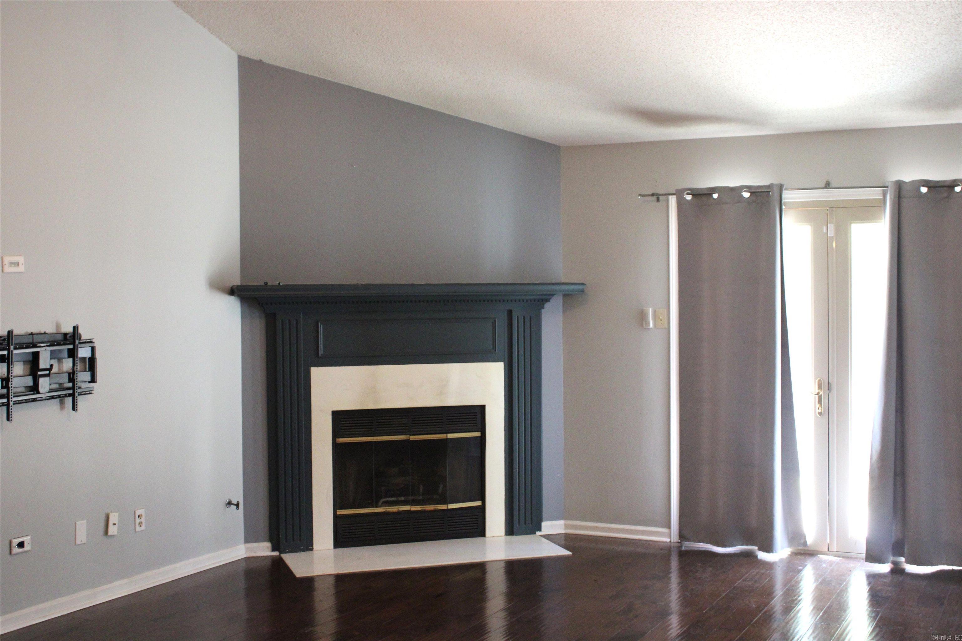 CEDAR RIDGE - Residential