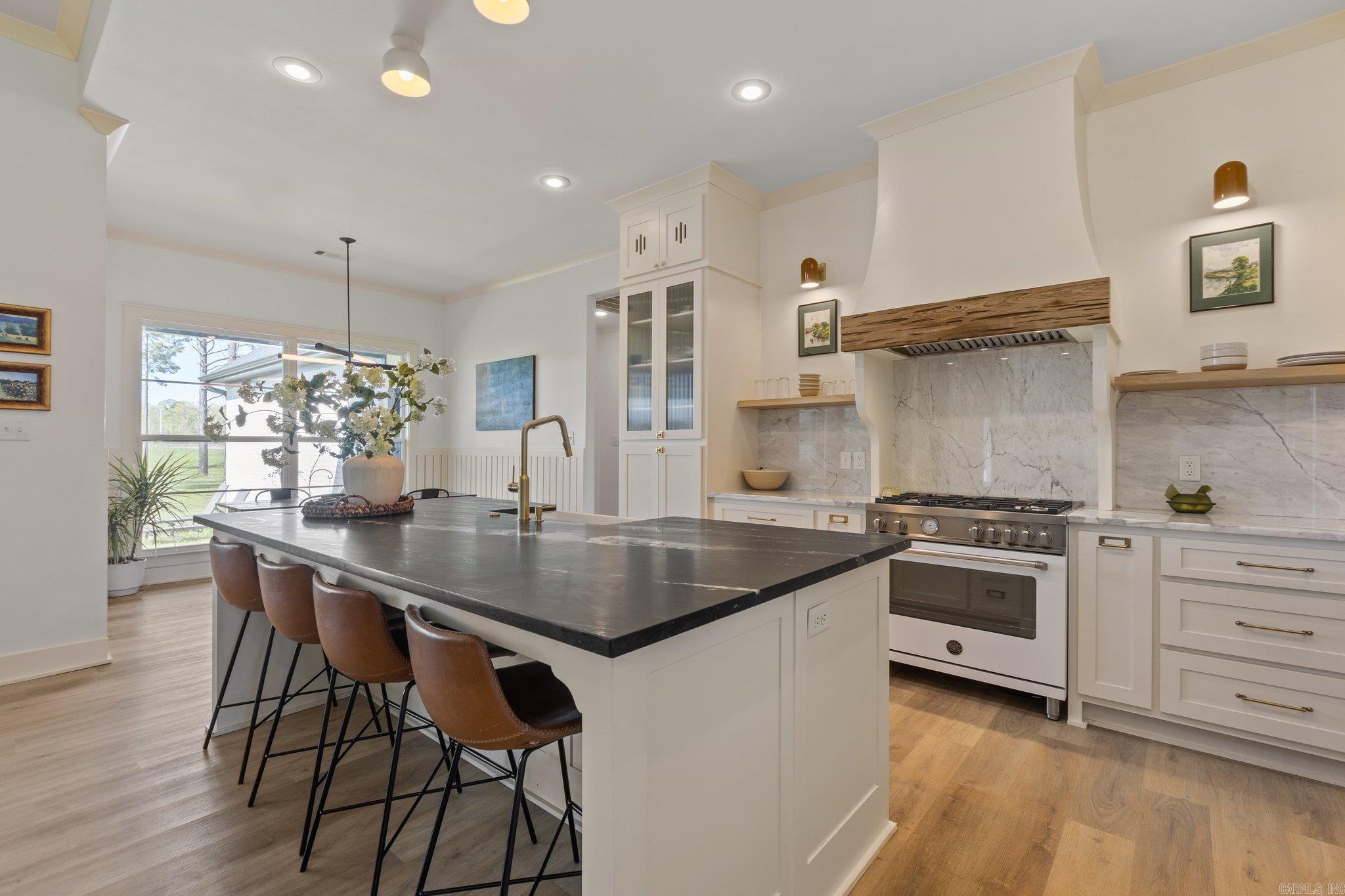 EAGLE RIDGE ESTATES - Residential