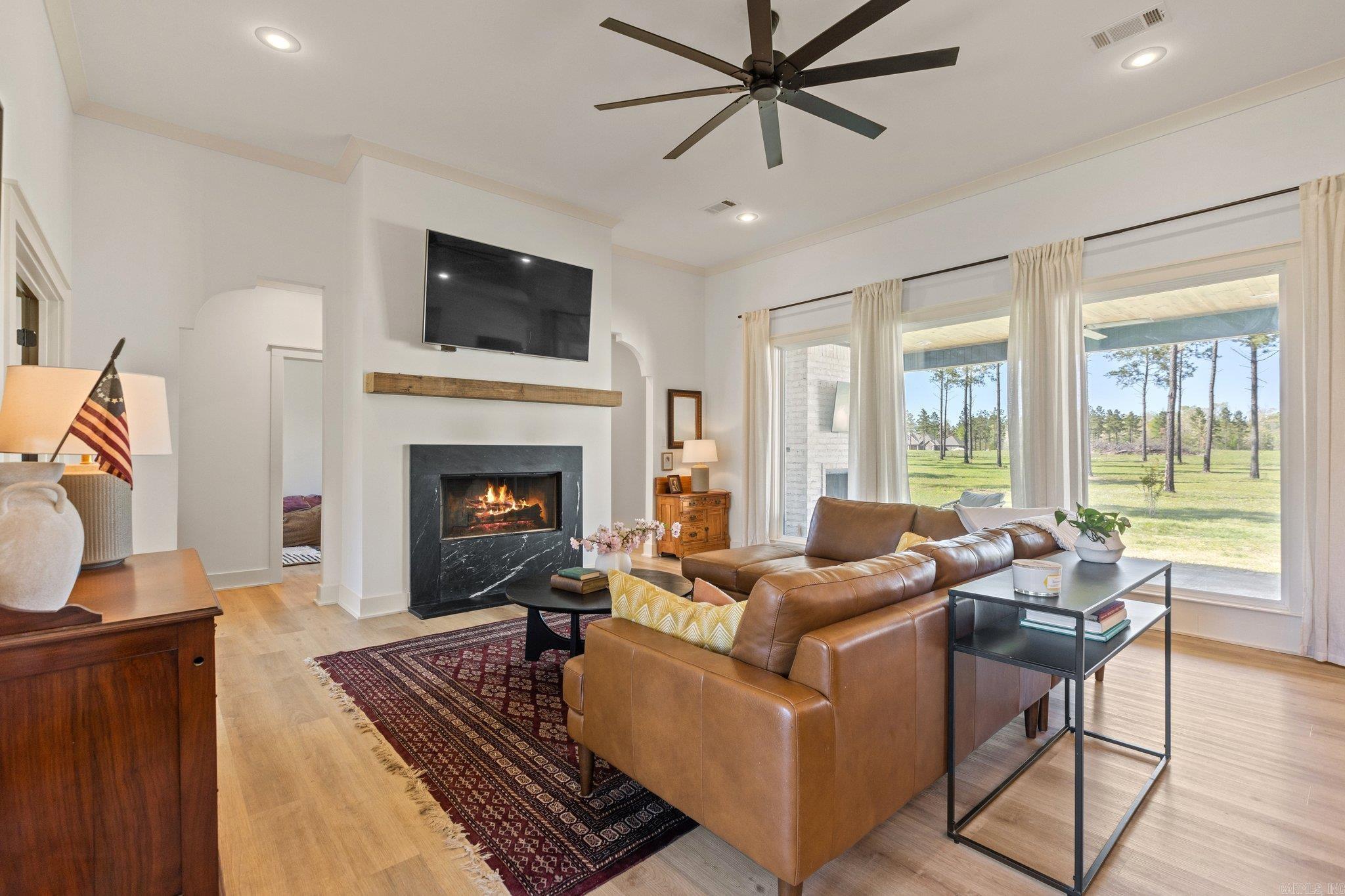 EAGLE RIDGE ESTATES - Residential