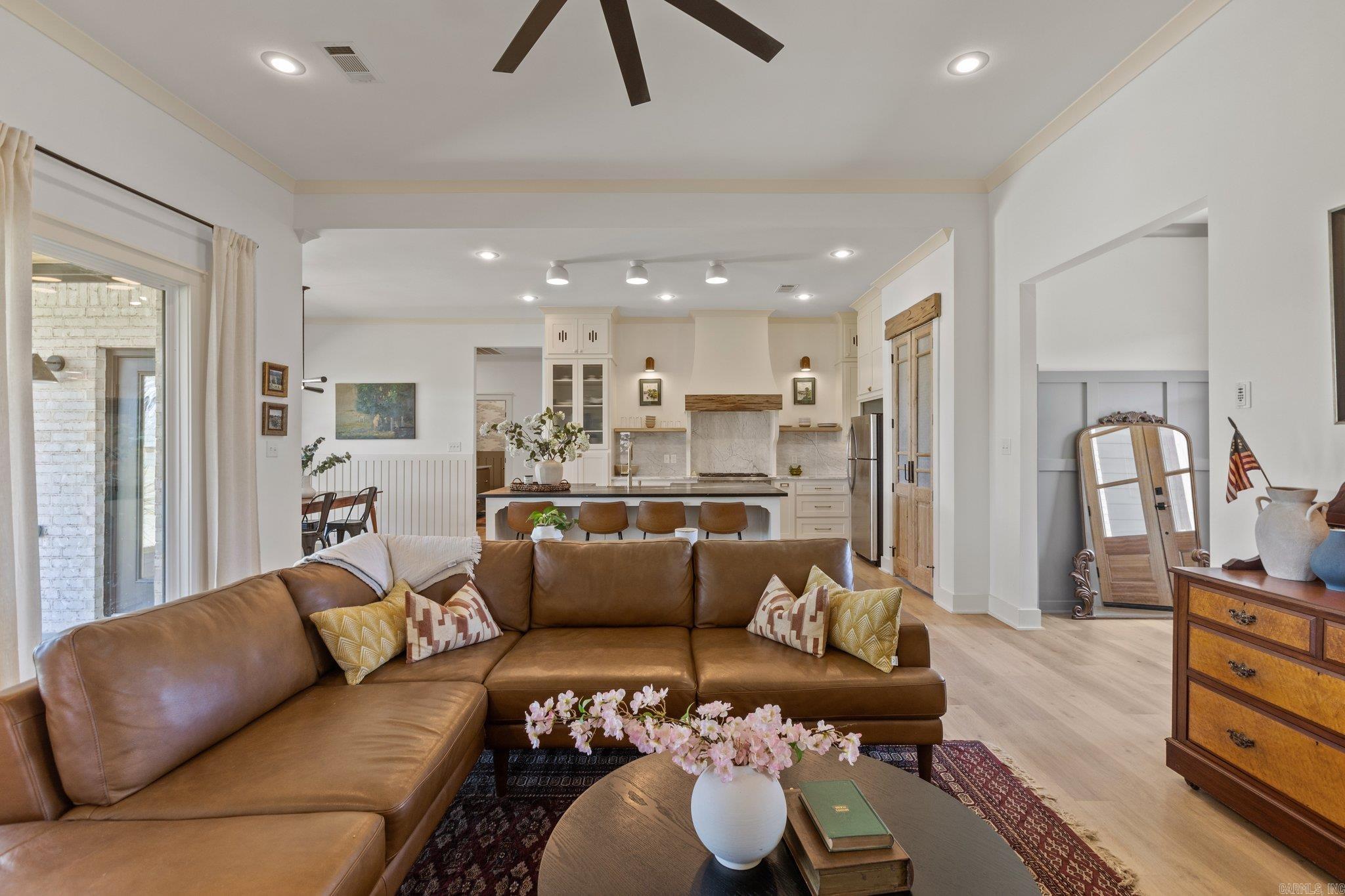 EAGLE RIDGE ESTATES - Residential