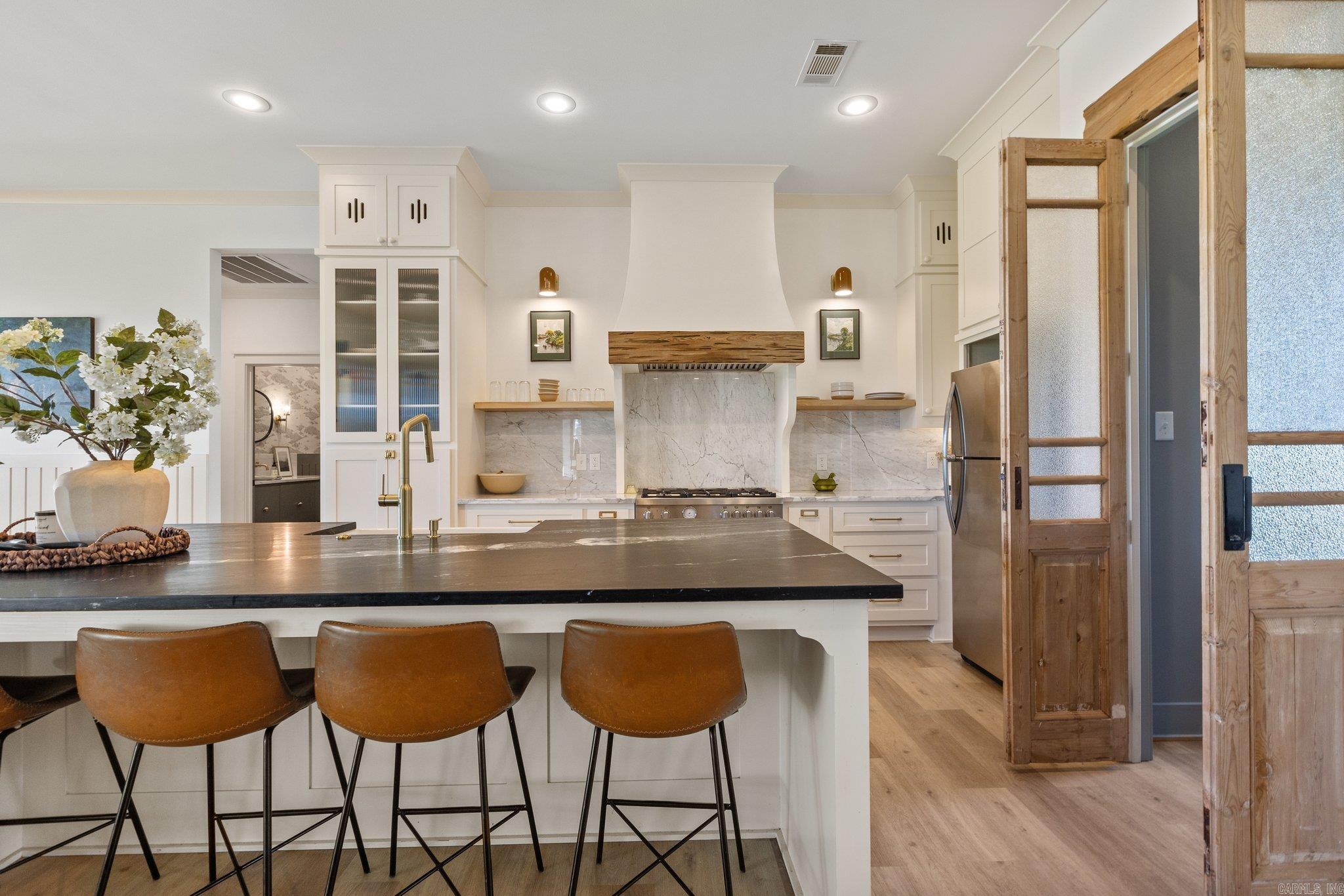 EAGLE RIDGE ESTATES - Residential