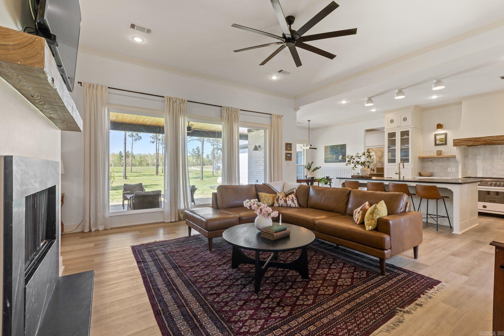 EAGLE RIDGE ESTATES - Residential