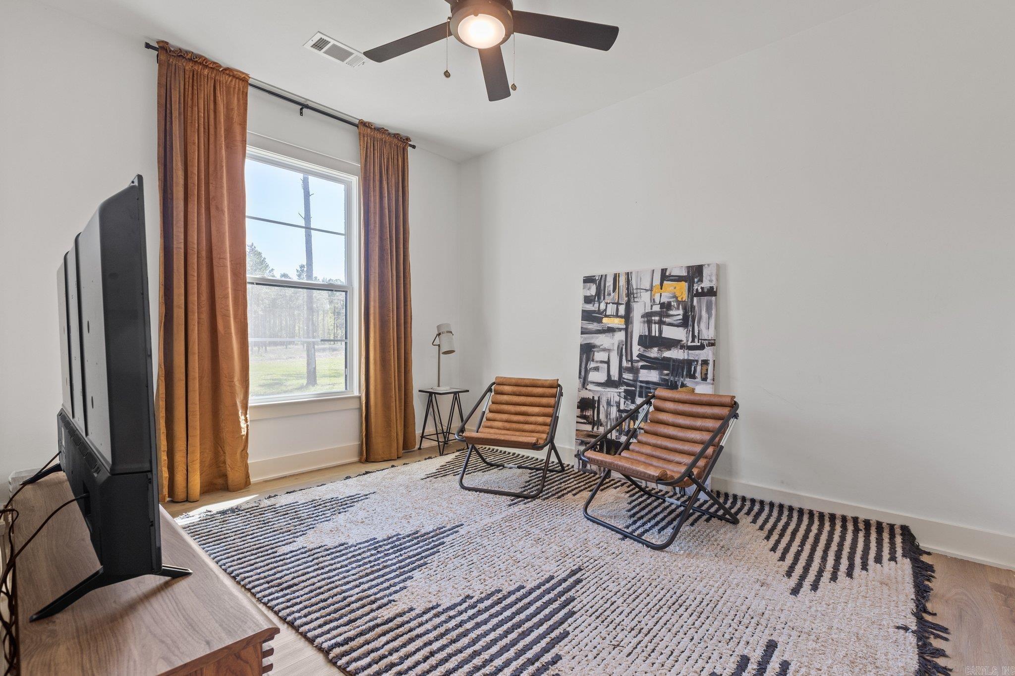 EAGLE RIDGE ESTATES - Residential