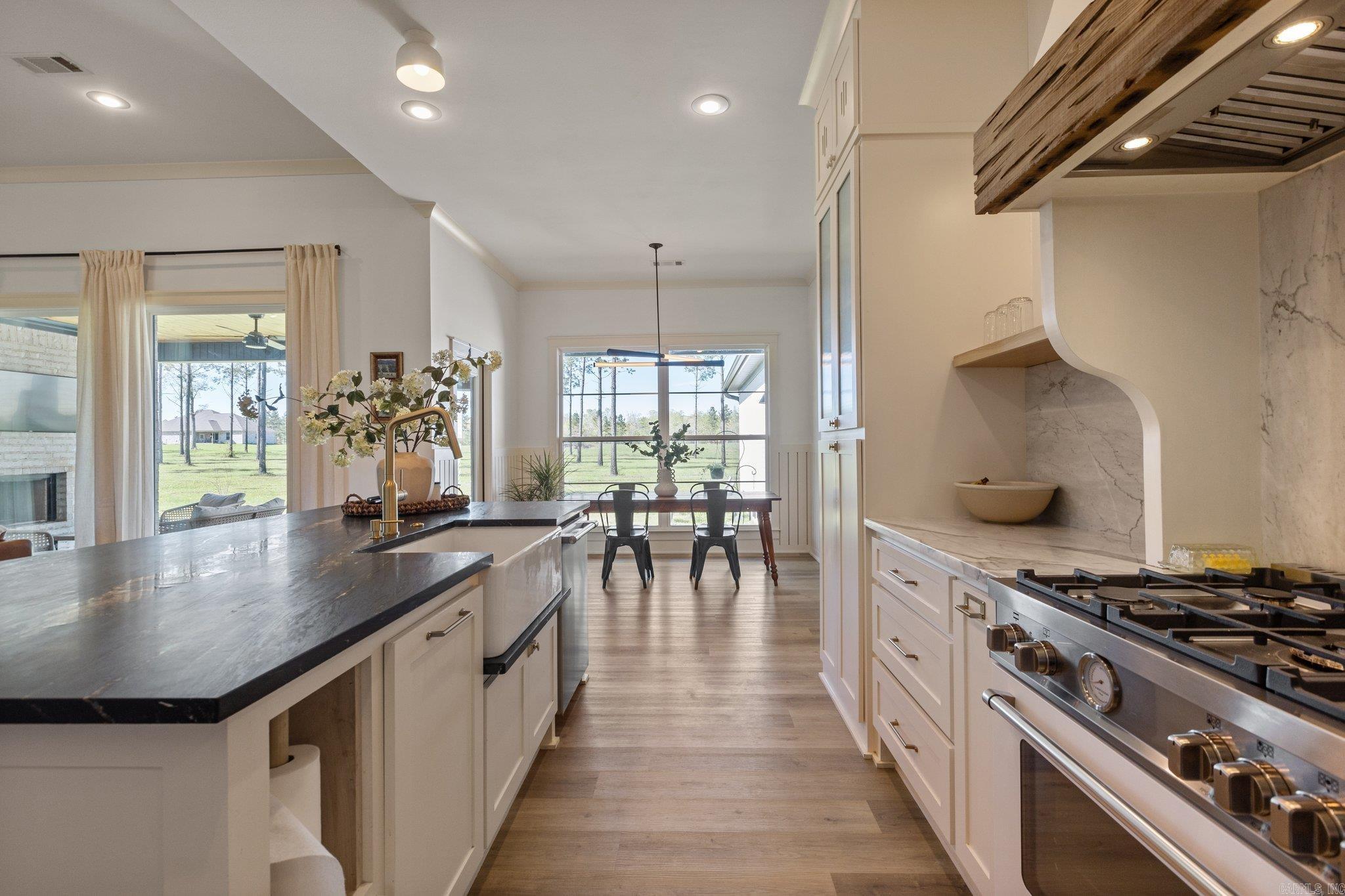 EAGLE RIDGE ESTATES - Residential