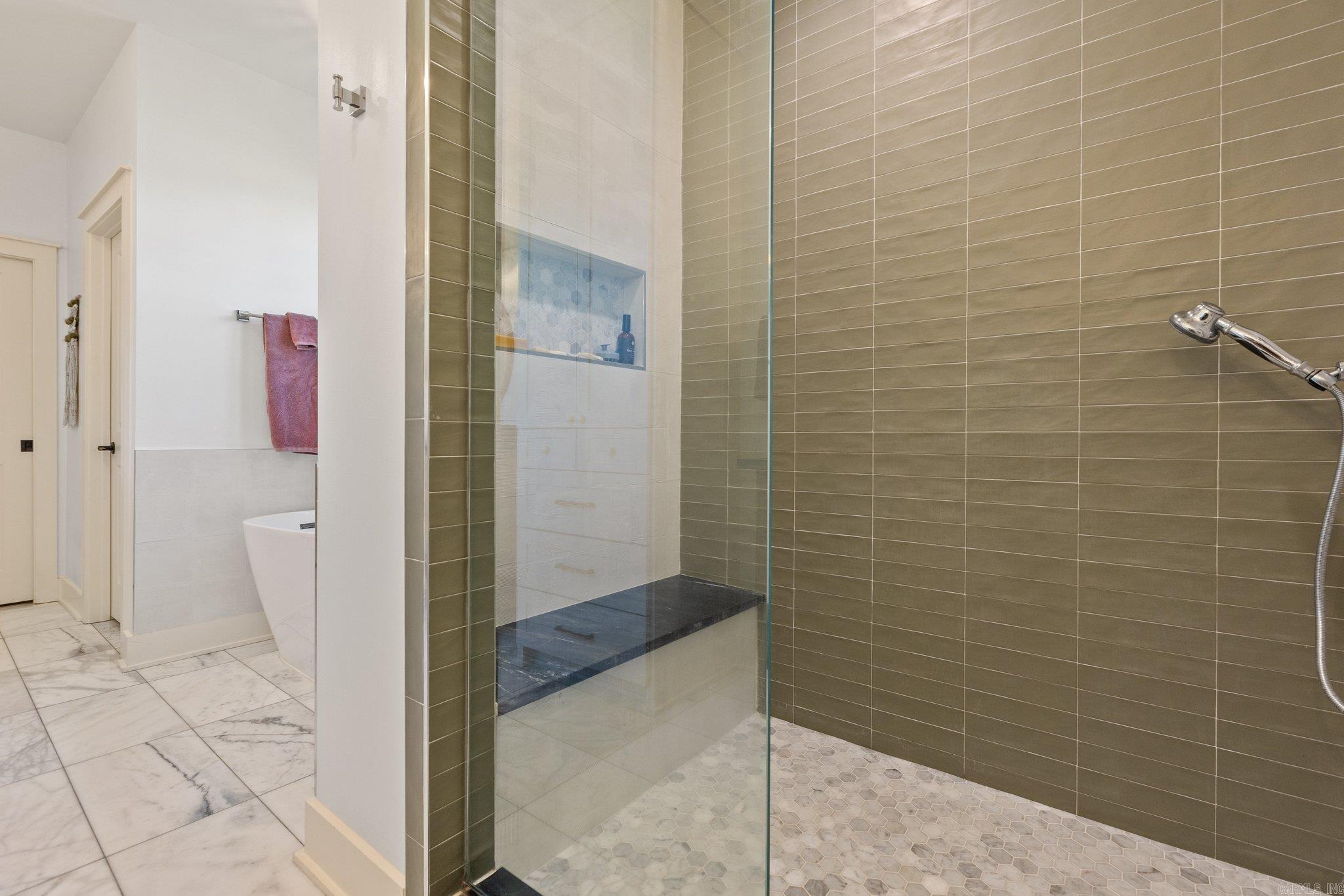 EAGLE RIDGE ESTATES - Residential