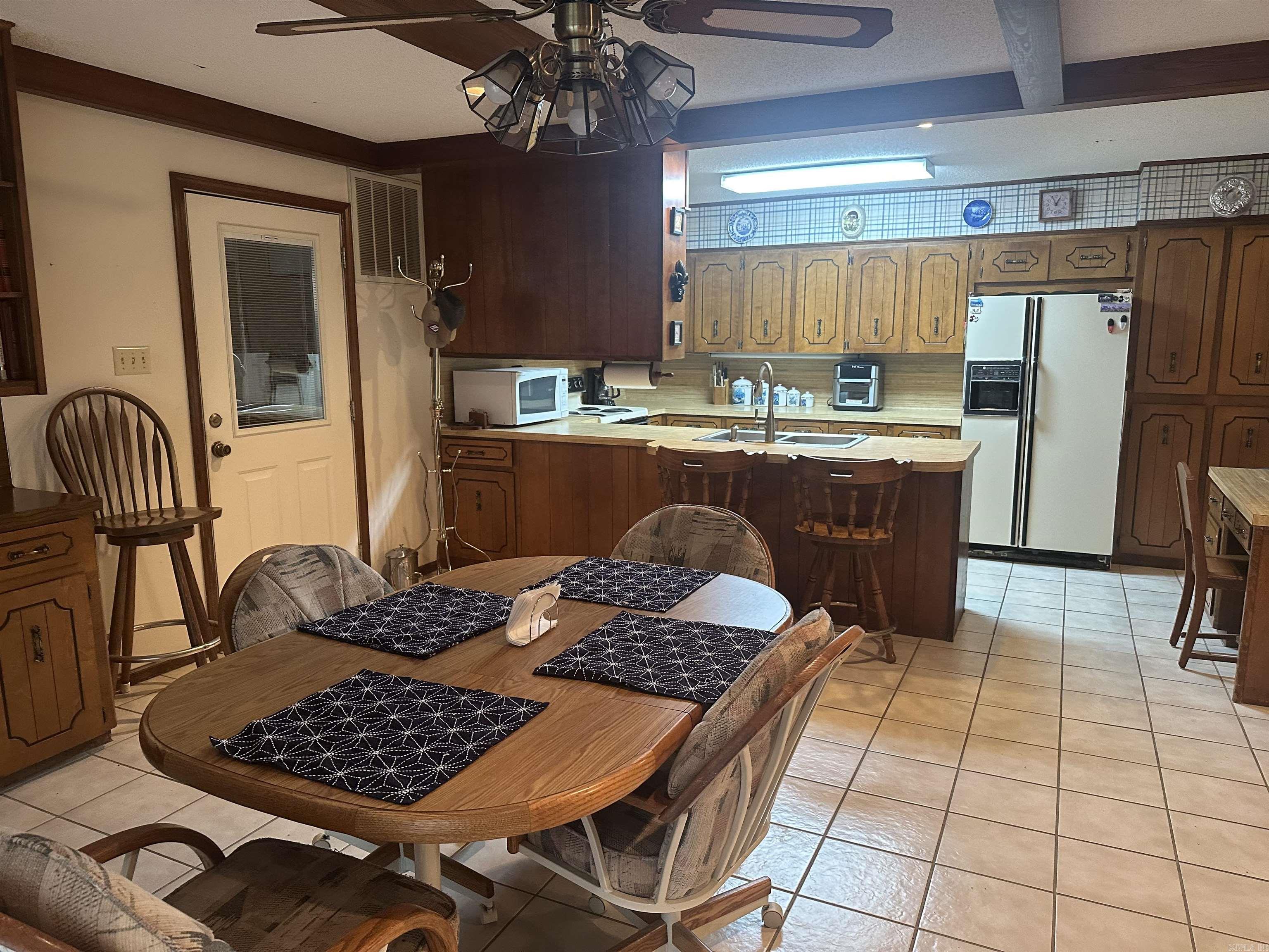 Shadow Oak - Residential