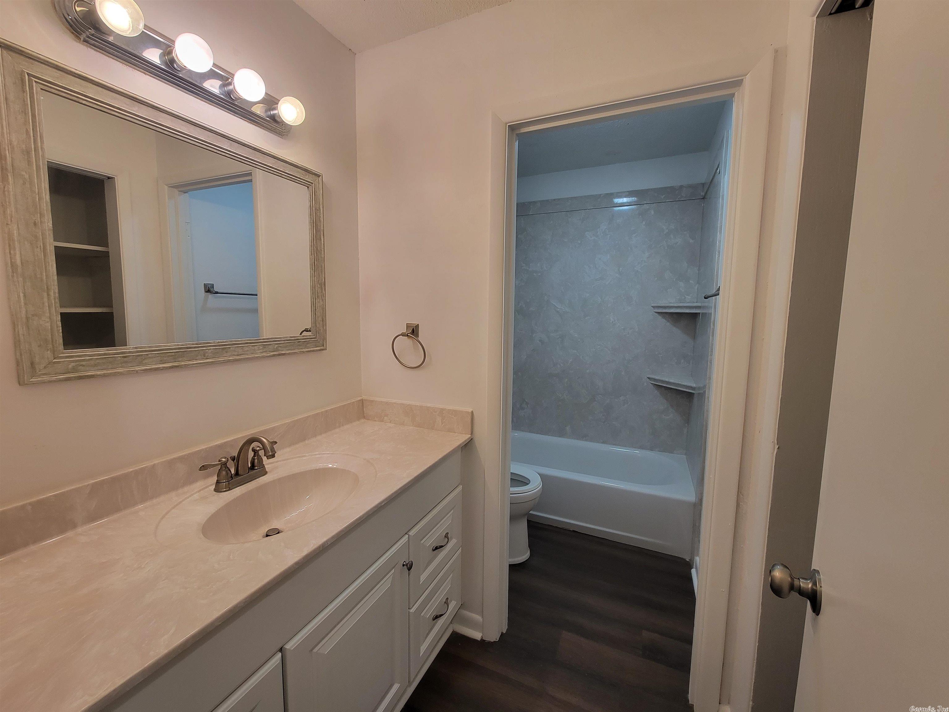 Middleton - Residential Lease