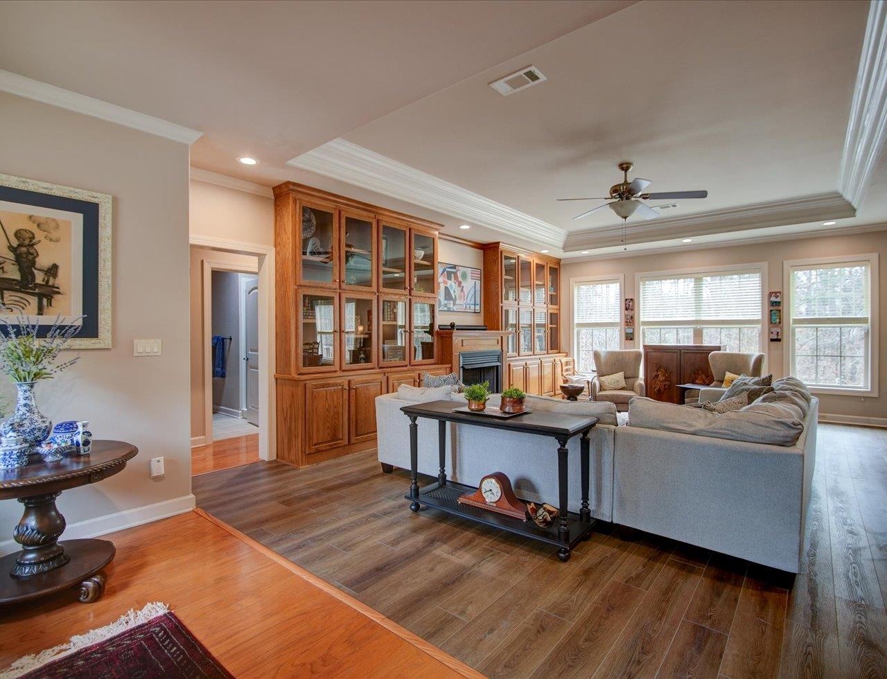 Sergio - Residential