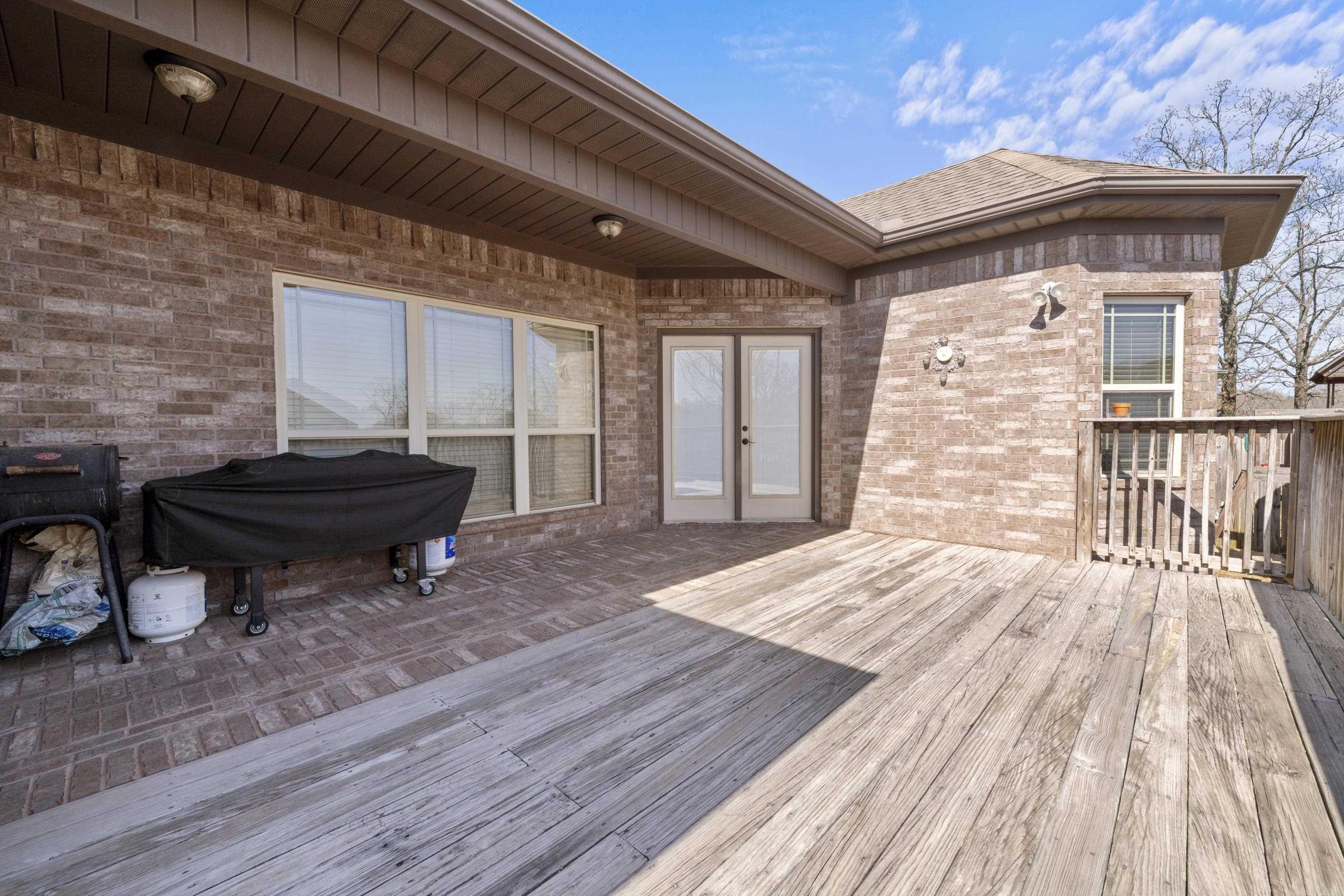 BASE MEADOWS ADDN - Residential