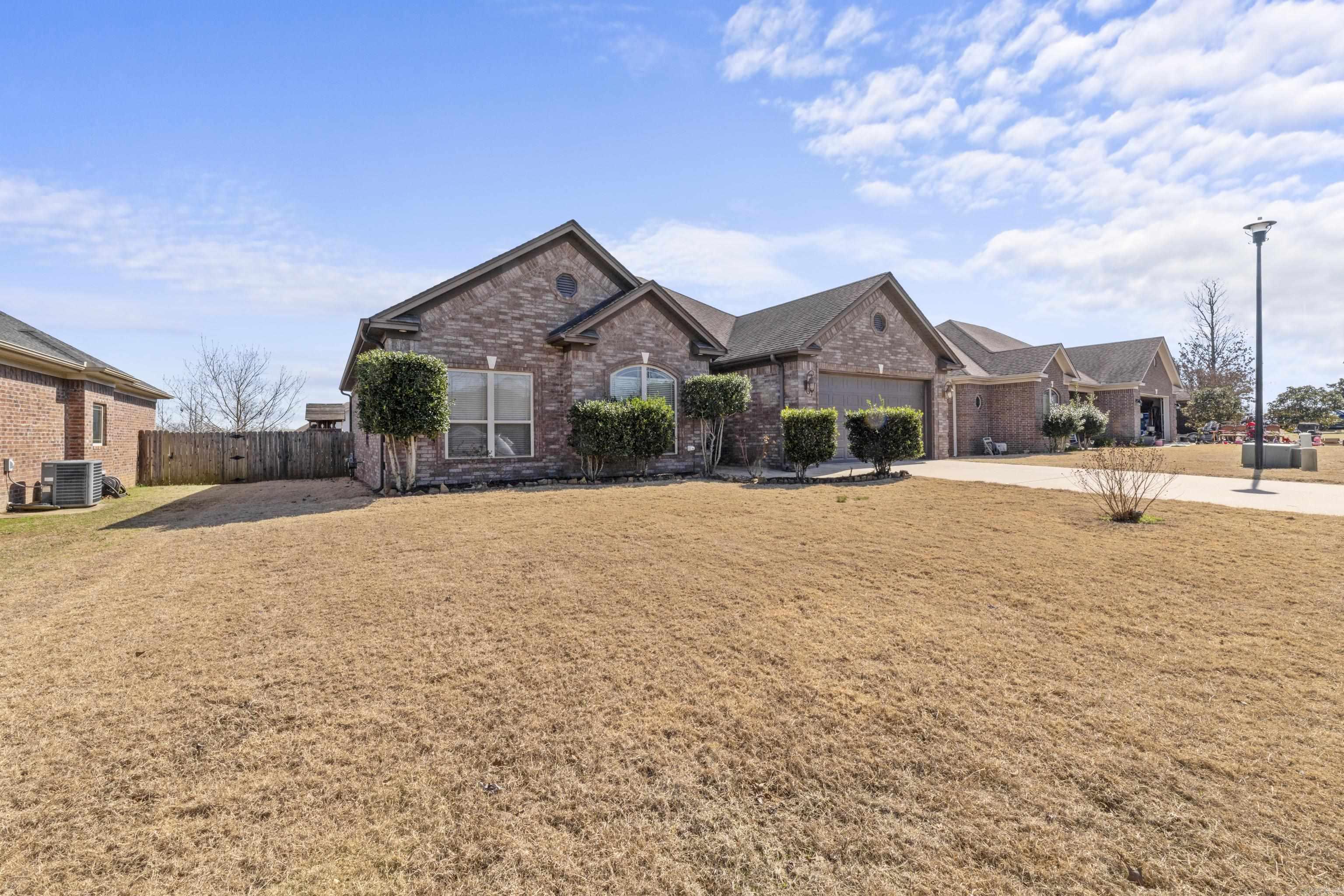 BASE MEADOWS ADDN - Residential