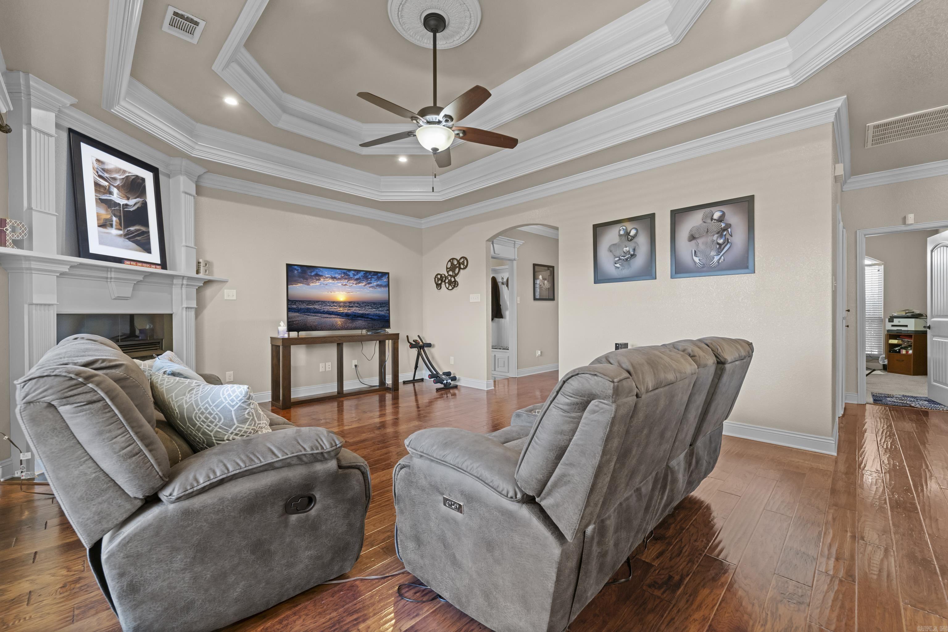 BASE MEADOWS ADDN - Residential