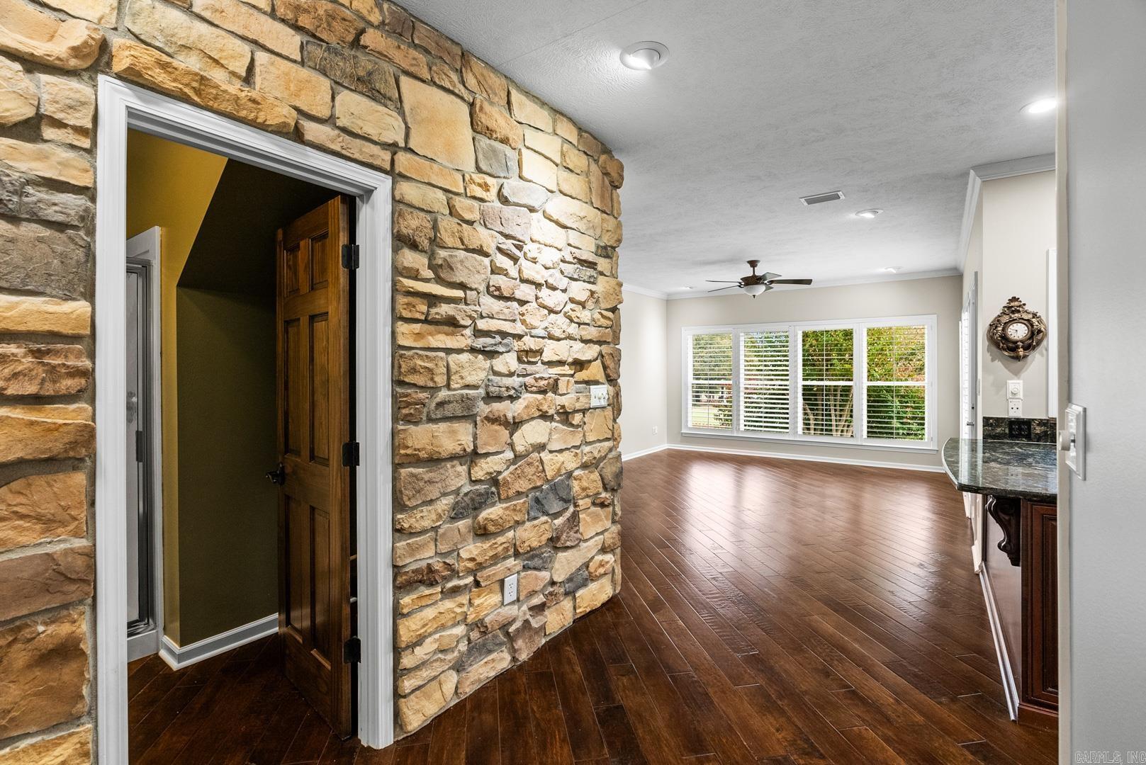 MASTERS PLACE ADDN - Residential