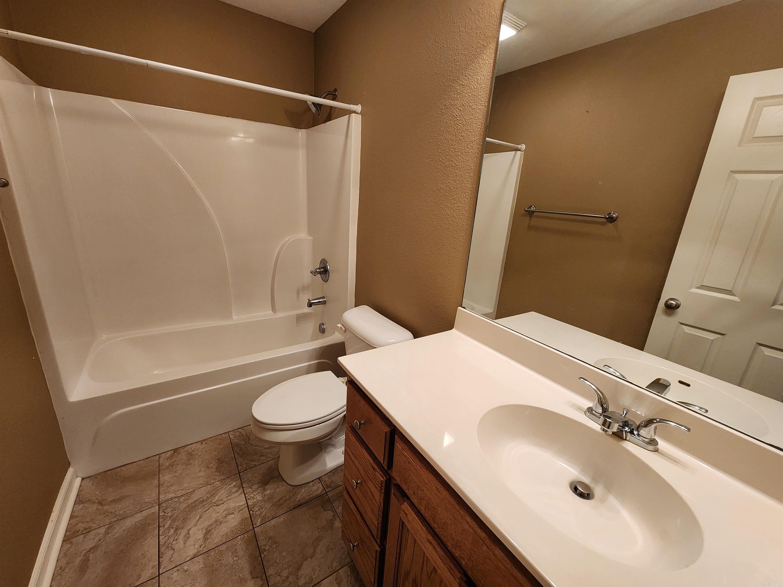 Terrace Hill Courts - Residential Lease