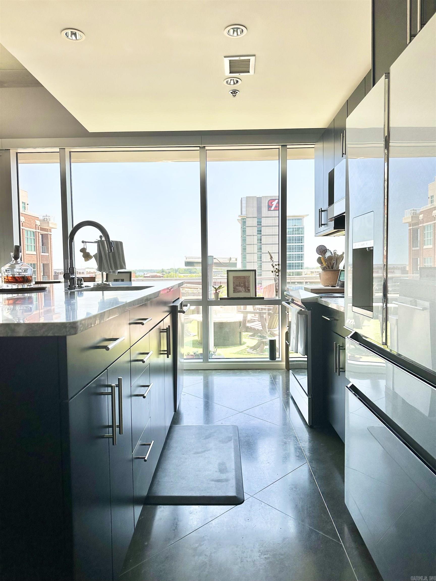 River Market Tower HPR - Residential