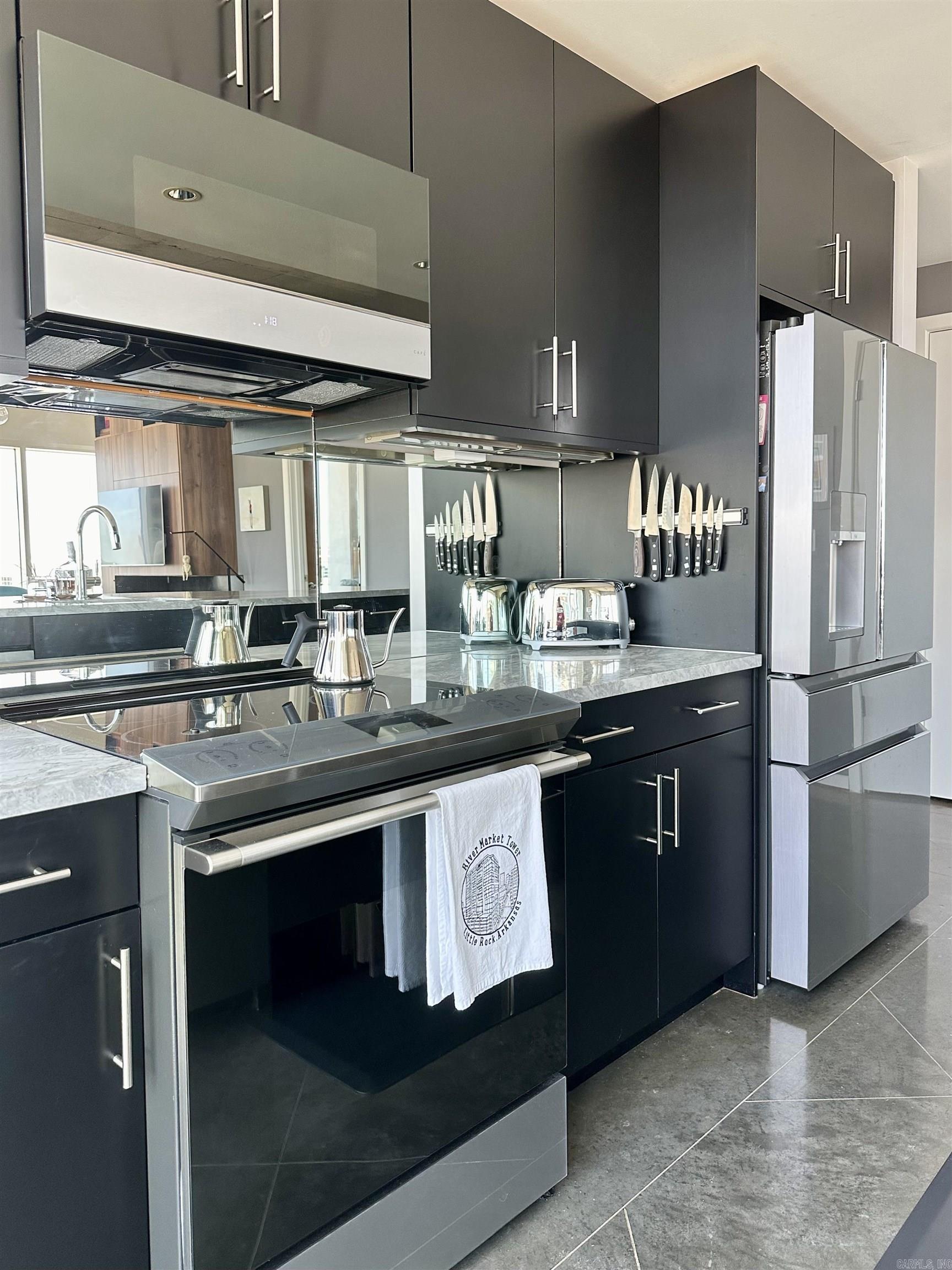 River Market Tower HPR - Residential