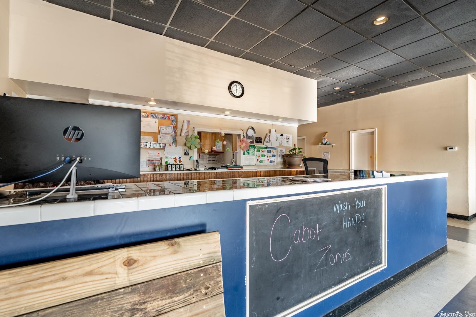 City of Cabot - Commercial Sale