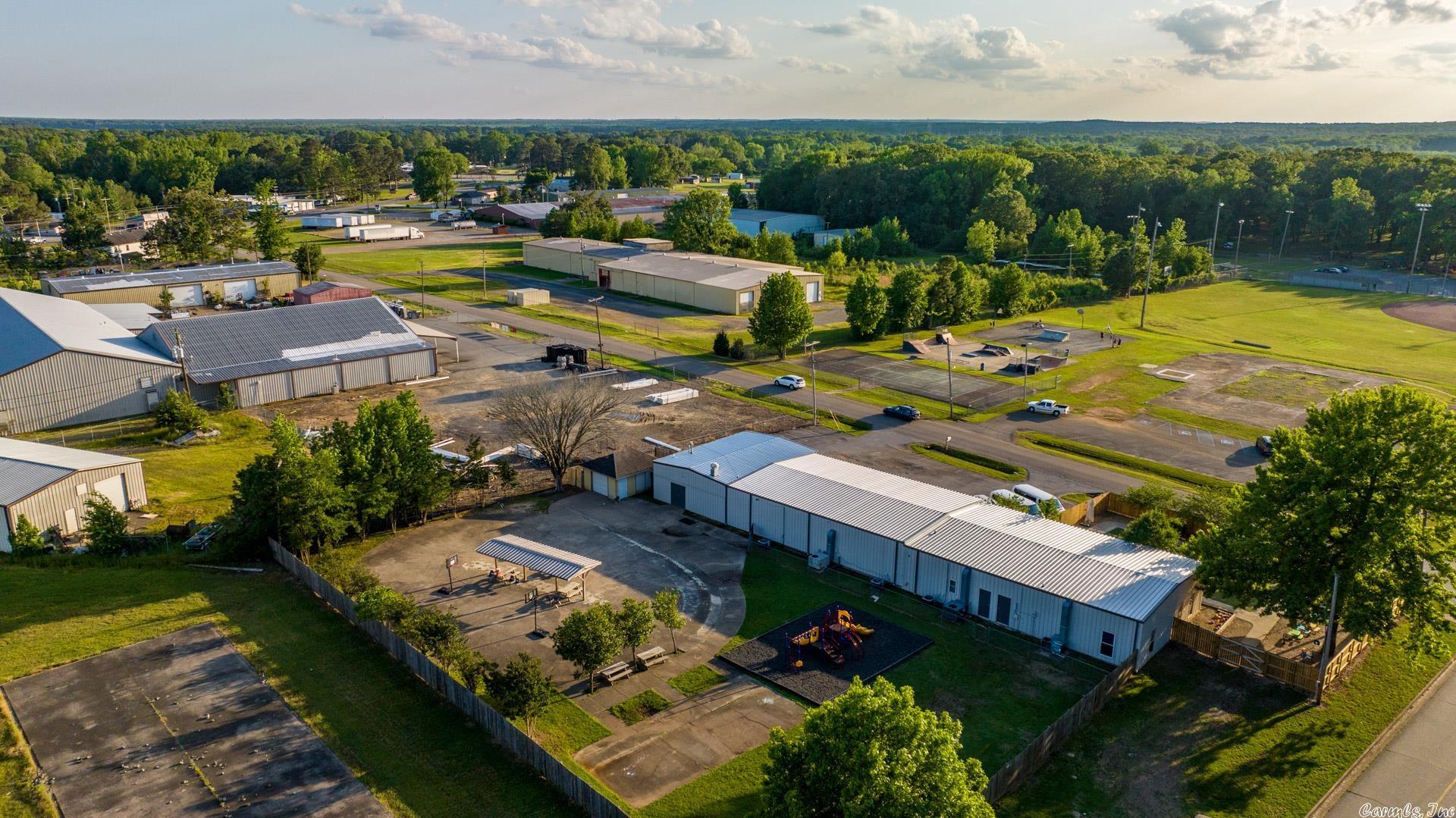 City of Cabot - Commercial Sale