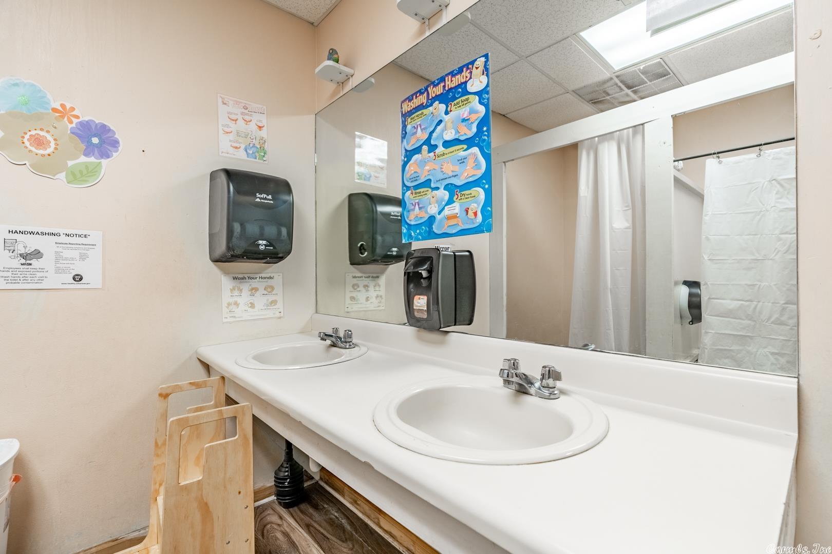 City of Cabot - Commercial Sale