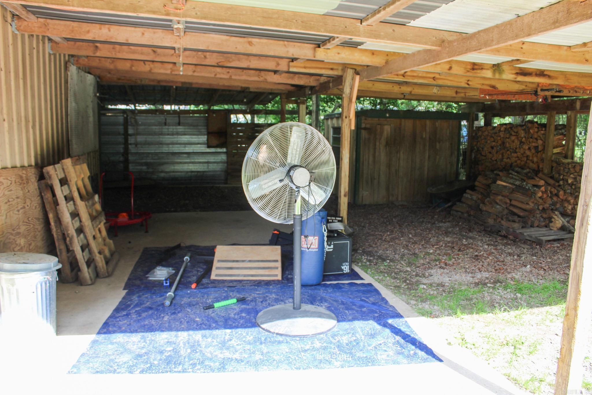 PAUL'S SUBD - Residential