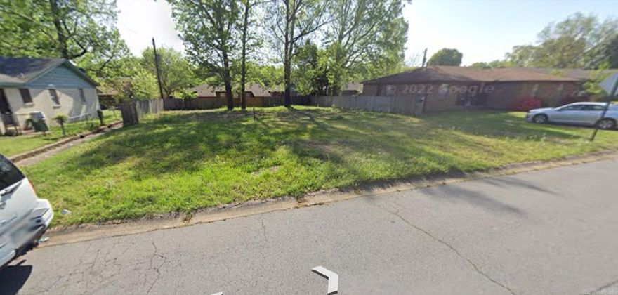 Level lot in Sherwood! Ready to build! Close to 67/167 and Restaurant row!