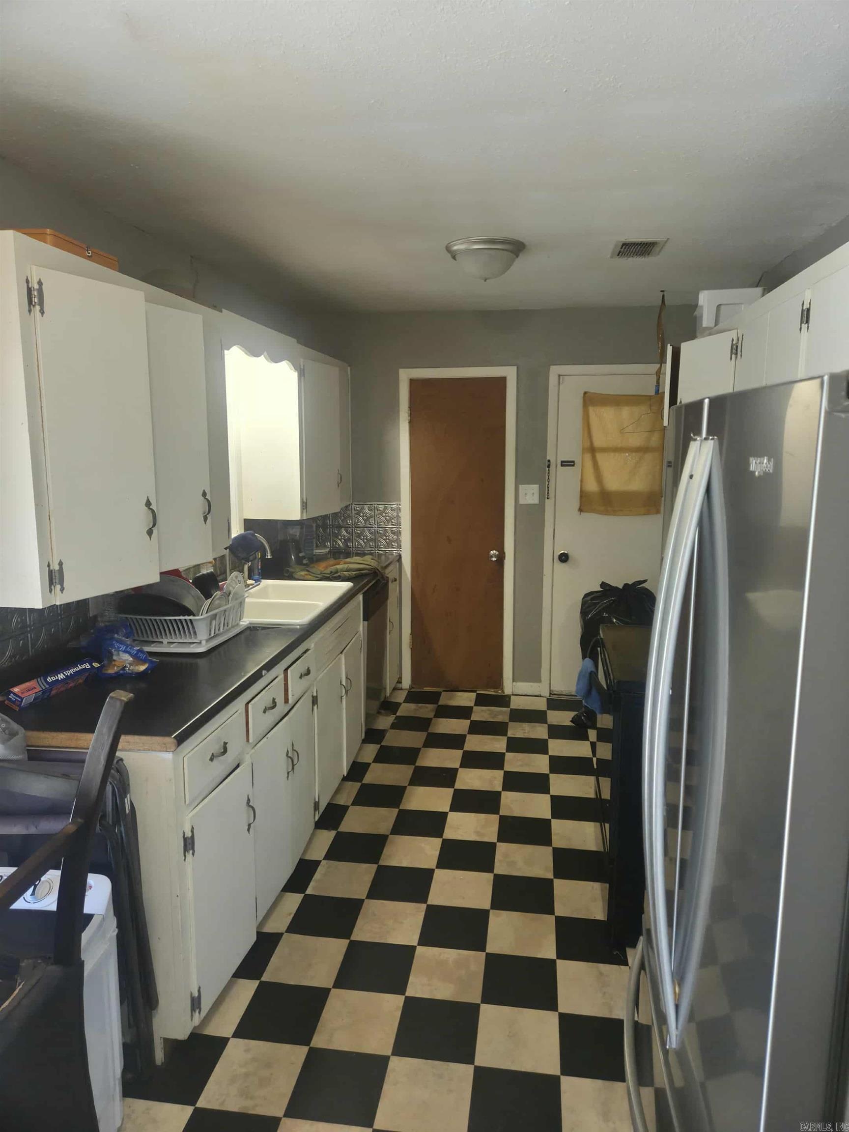 BELMONT - Residential