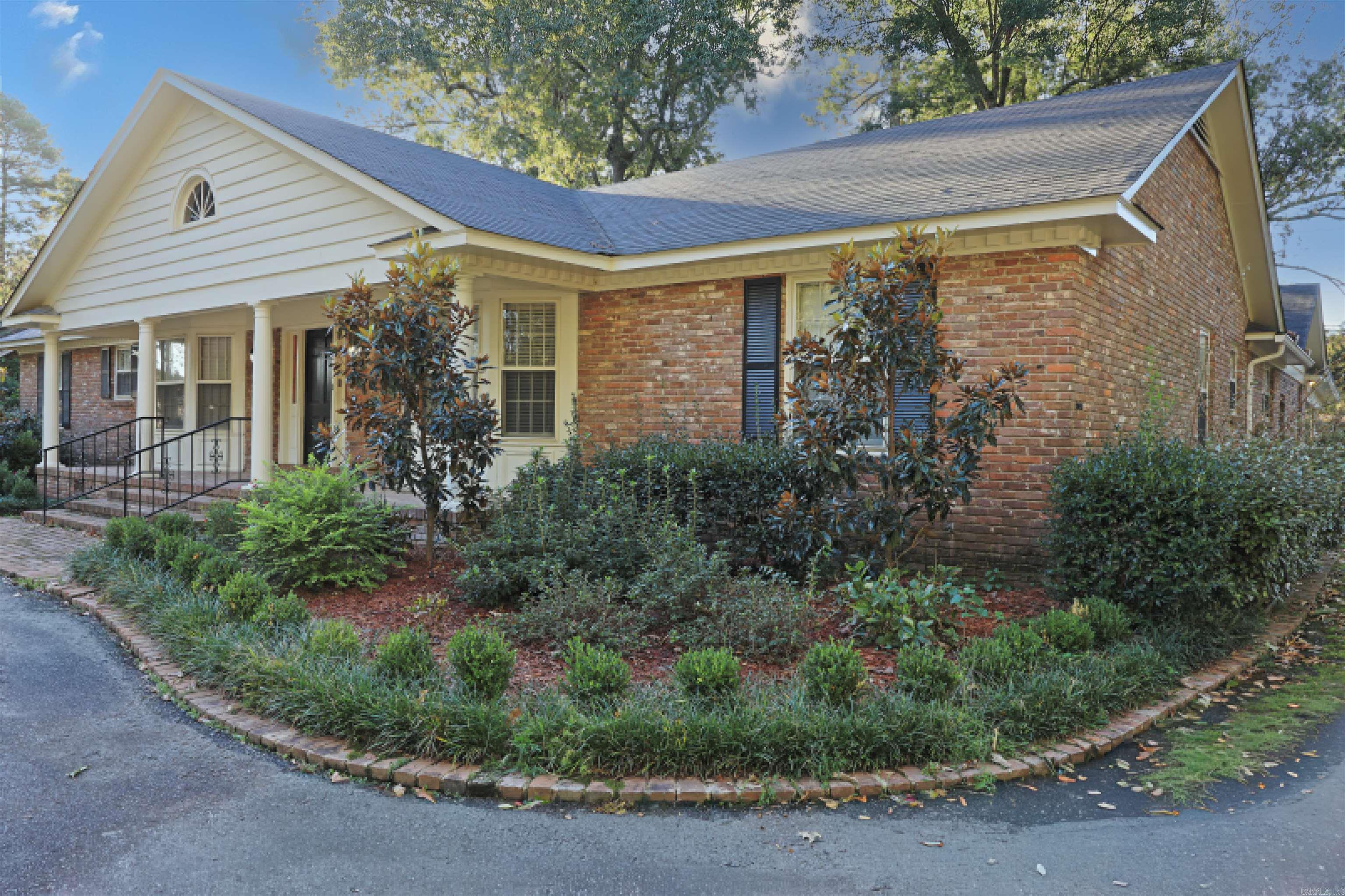 JEFFERSON PLACE - Residential