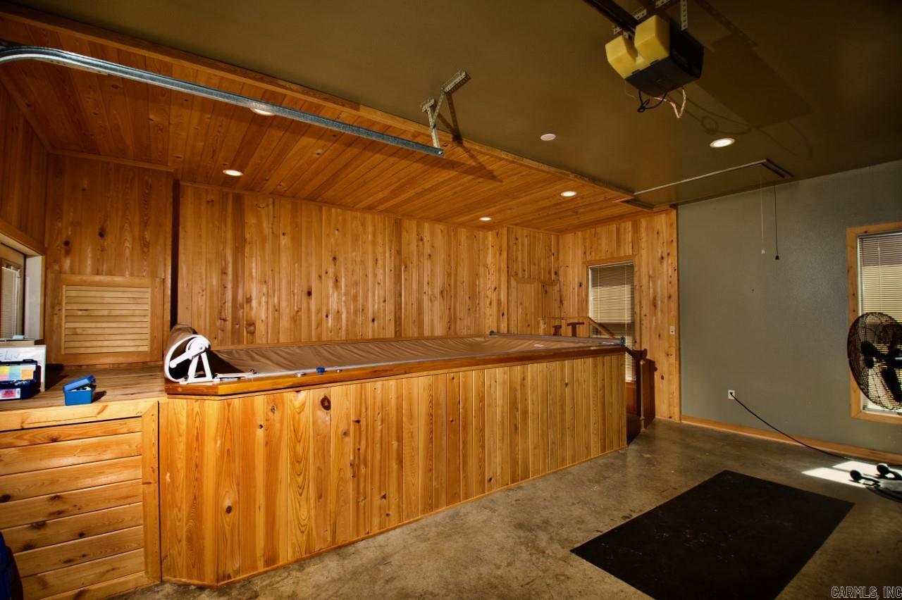 Searcy Country Club - Residential