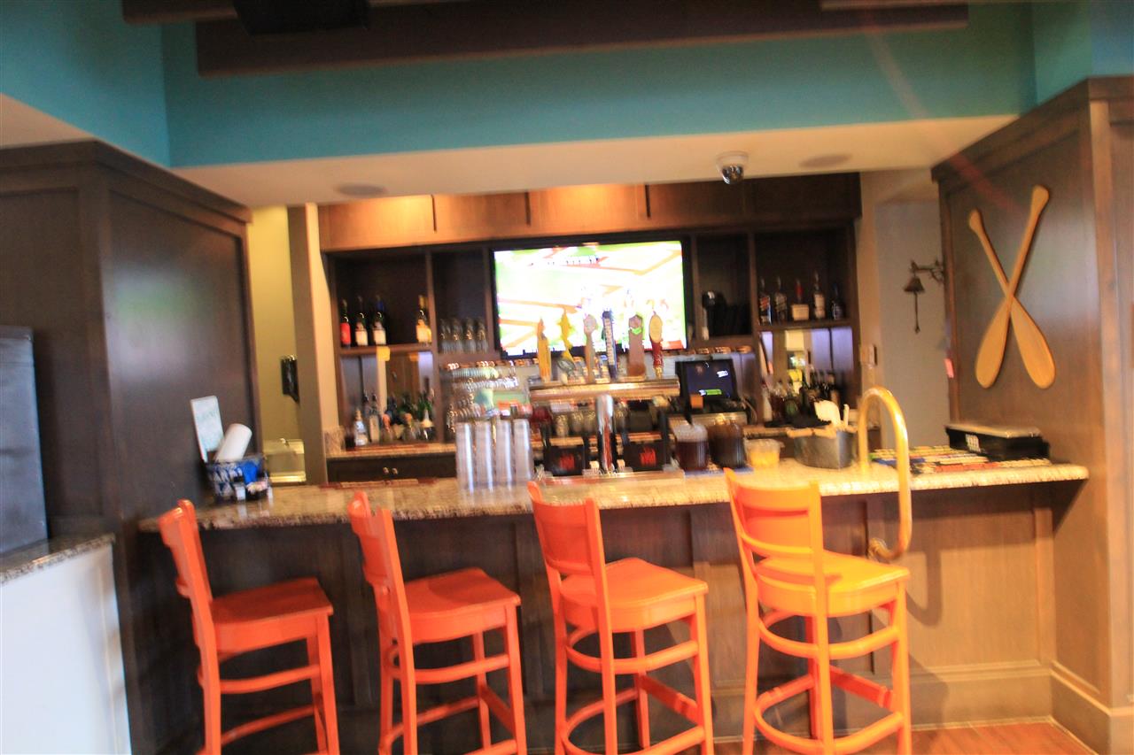 VICORP REPLAT OF VILLAGE INN R - Commercial Sale