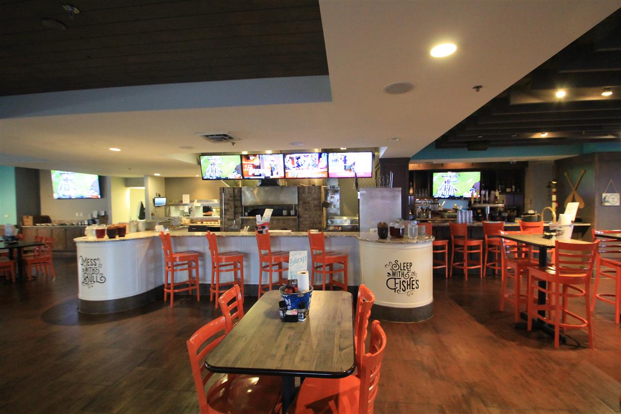 VICORP REPLAT OF VILLAGE INN R - Commercial Sale