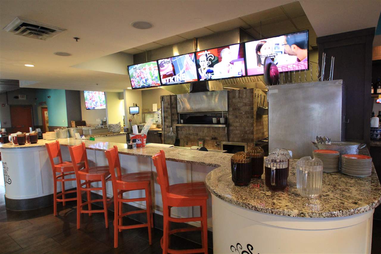 VICORP REPLAT OF VILLAGE INN R - Commercial Sale