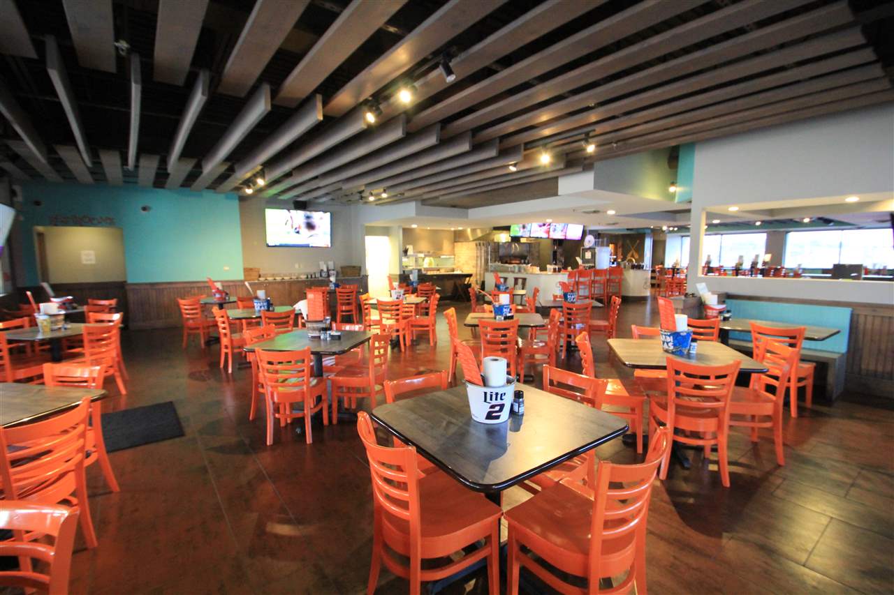 VICORP REPLAT OF VILLAGE INN R - Commercial Sale