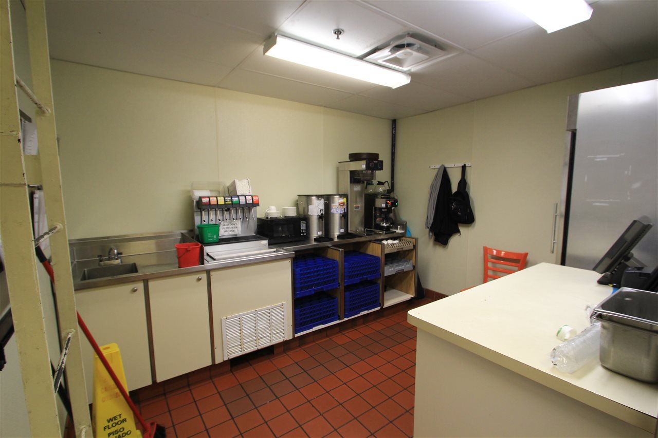 VICORP REPLAT OF VILLAGE INN R - Commercial Sale