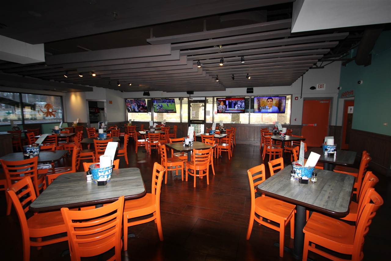 VICORP REPLAT OF VILLAGE INN R - Commercial Sale