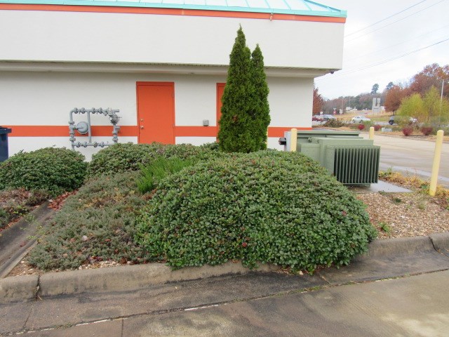 VICORP REPLAT OF VILLAGE INN R - Commercial Sale