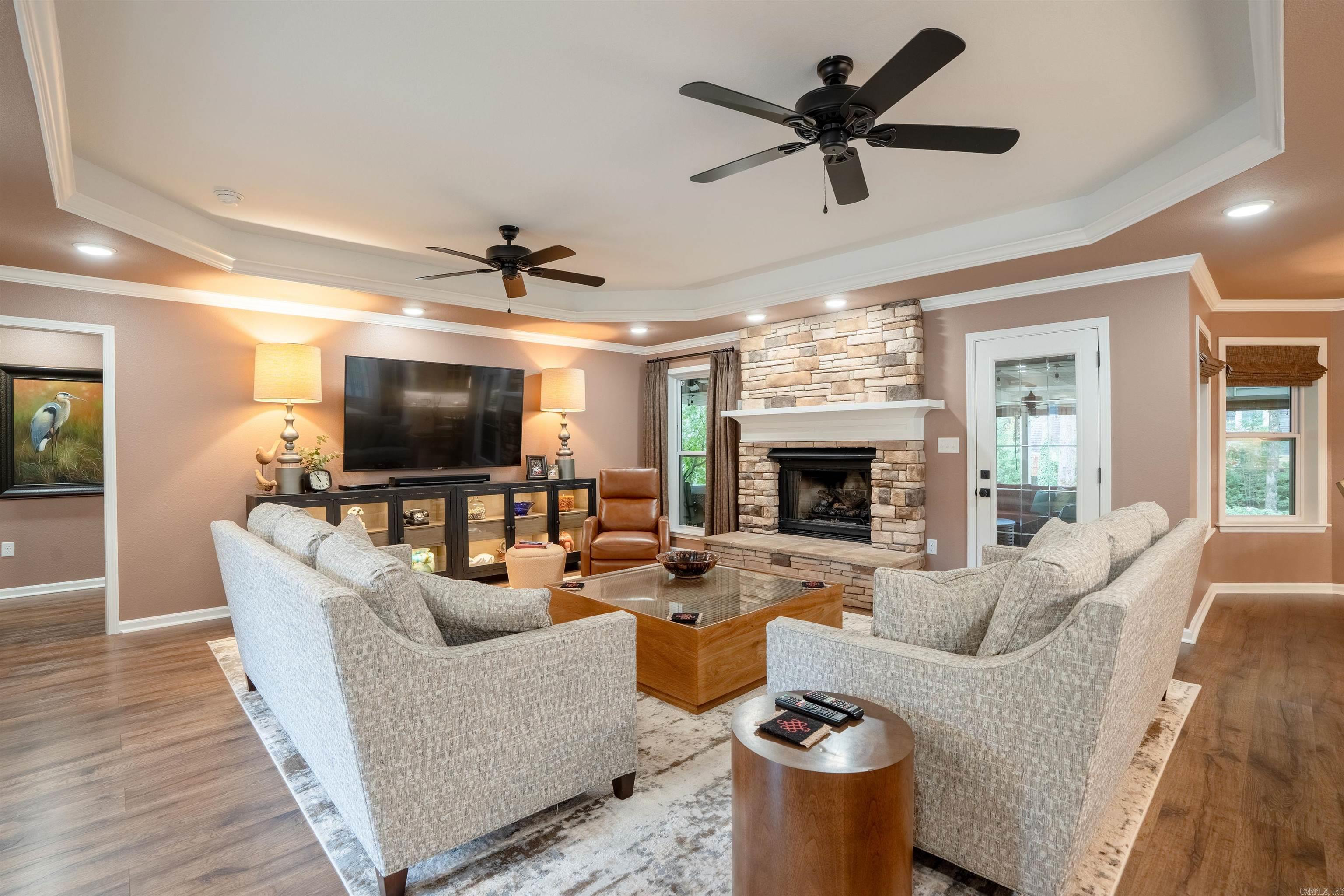 COUNTRY CLUB EAST ADD (SEARCY) - Residential